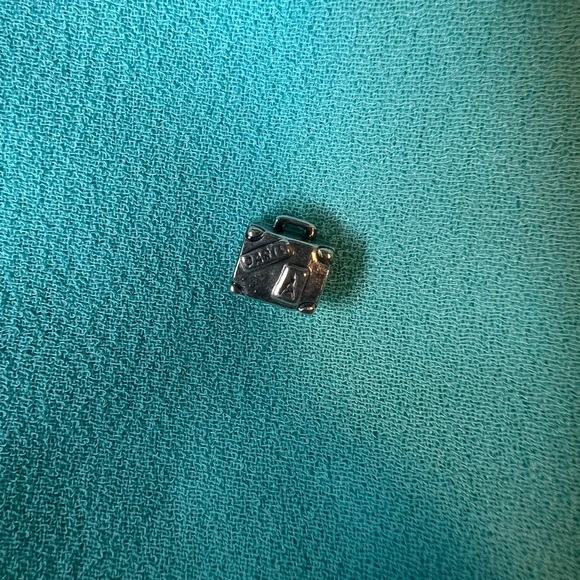 Pandora Adventure Suitcase Charm - Picture 1 of 4